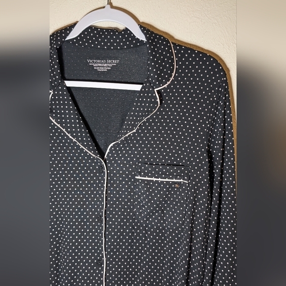 Victoria's Secret long sleeve button up top polka dot XS long - Picture 7 of 7